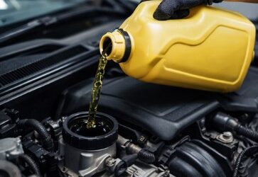 Why Do Engines Fail Without Timely Oil Changes?